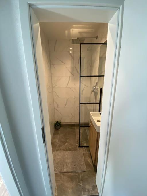 Nisay Home - 3 Room Apartment - A1 Ludwigsburg Zewnętrze zdjęcie